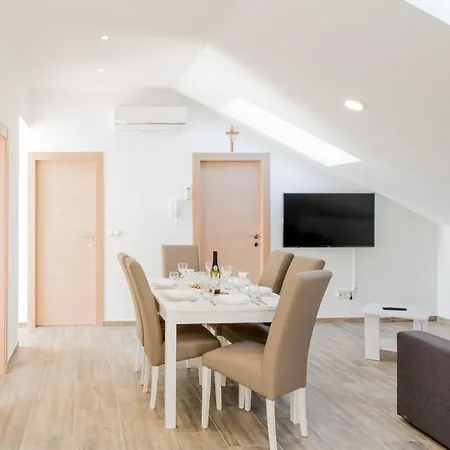 Apartment Zilic