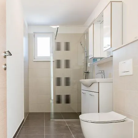 Zilic Apartment Kastel Stari